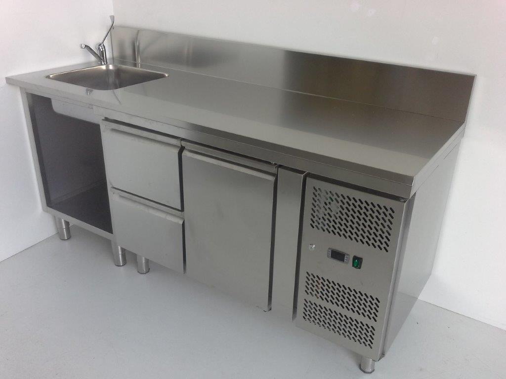Arredamenti Per Bar Vedi I Prezzi Banchi Frigo Compra In Fabbrica Arredi Per Bar Torino Produttori Di Banchi Frigo Banconi Bar